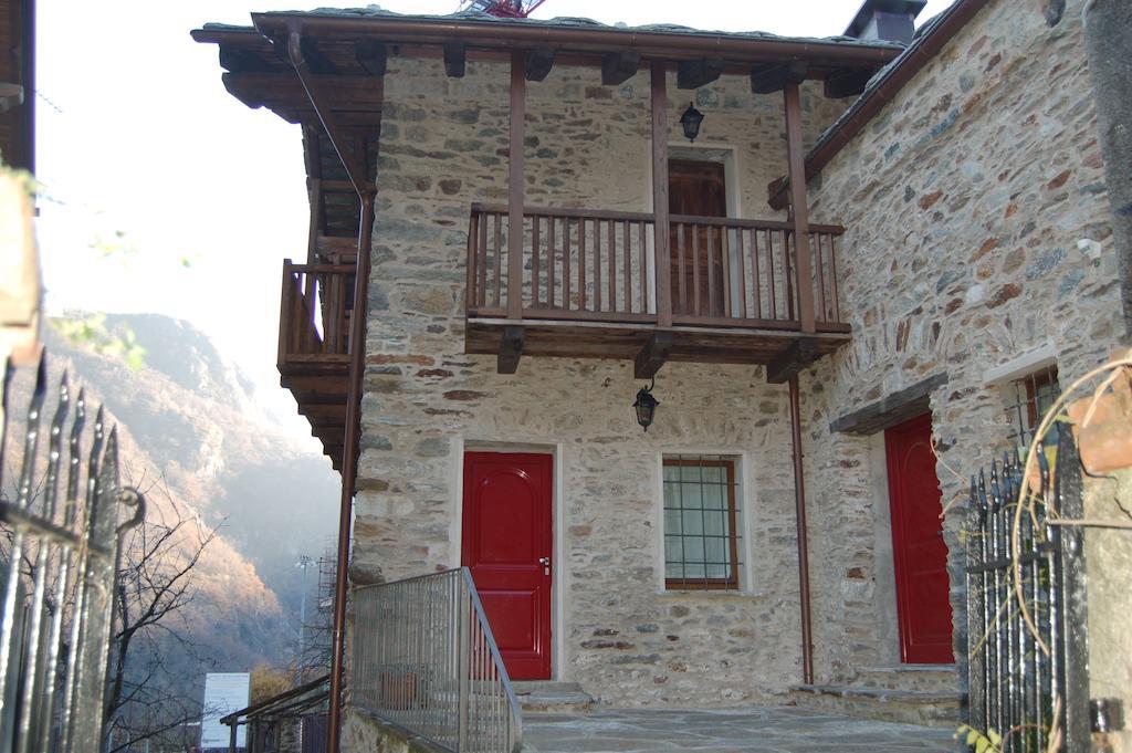 Il Nocciolo Bed & Breakfast Bard Exterior photo